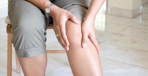 gydymo artritas šepetys rankas namuose skausmas dešinės bendrą peties