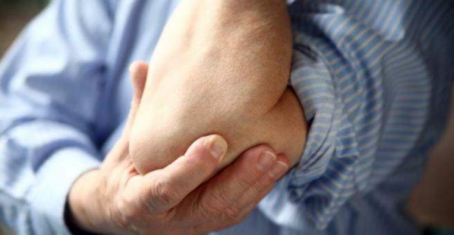 artrito ir artrozė sąnarių rankų bendra čiurnos raiščių sužalojimas pertraukos
