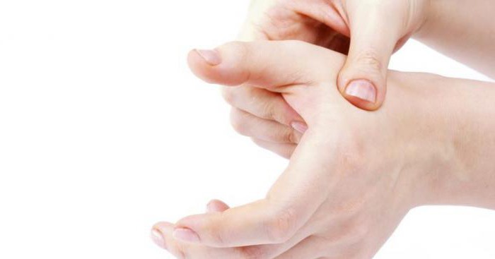kodėl skauda sąnarį ant šlaunies artrozė nutraukti gydymą